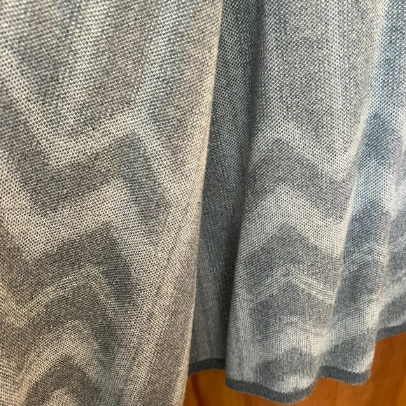 Bohemian Oversized Poncho Vest // Ann Taylor LOFT Outlet Women's Size XS/S - Picture 5 of 5